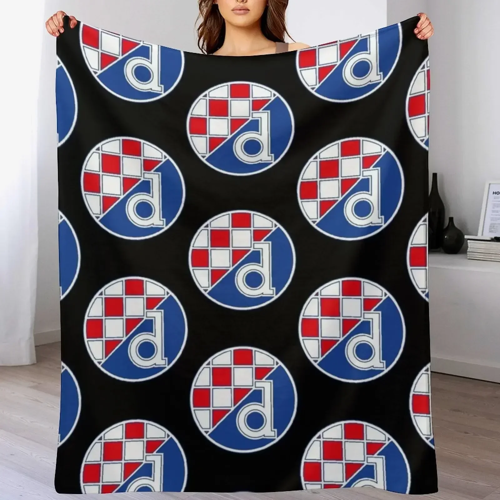 Dinamo Zagreb Throw Blanket bl - 3D Printing Zagreb 评论和价格